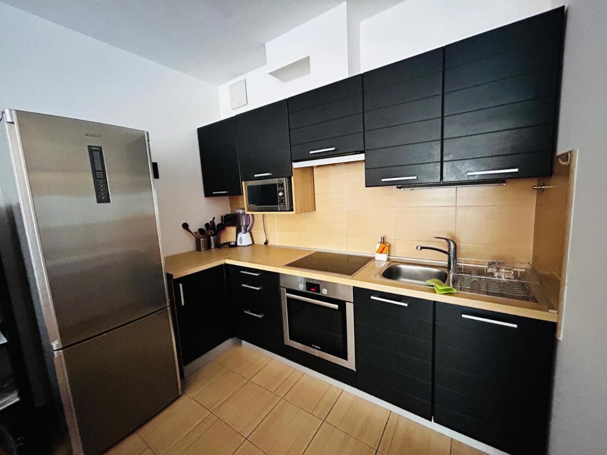 Corvin Boutique Apartment Parking In The Plaza Budapest Bagian luar foto