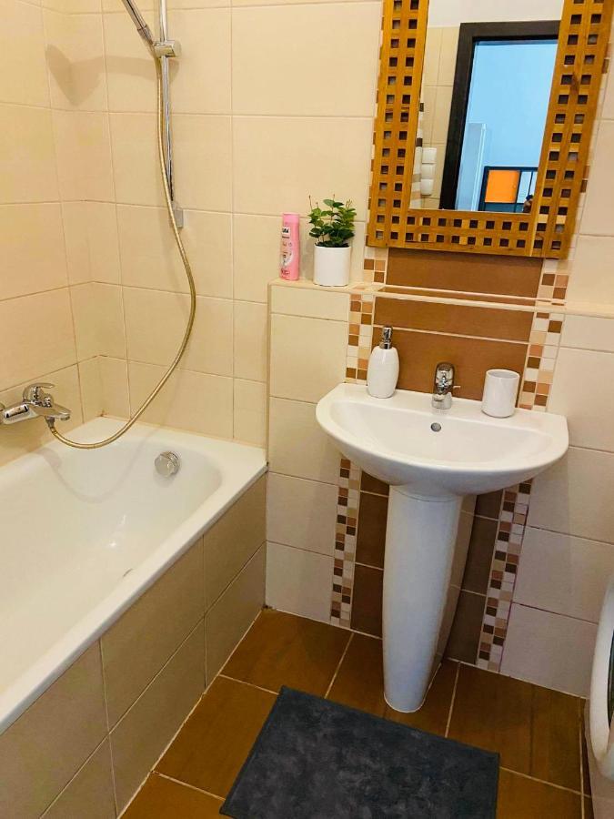 Corvin Boutique Apartment Parking In The Plaza Budapest Bagian luar foto